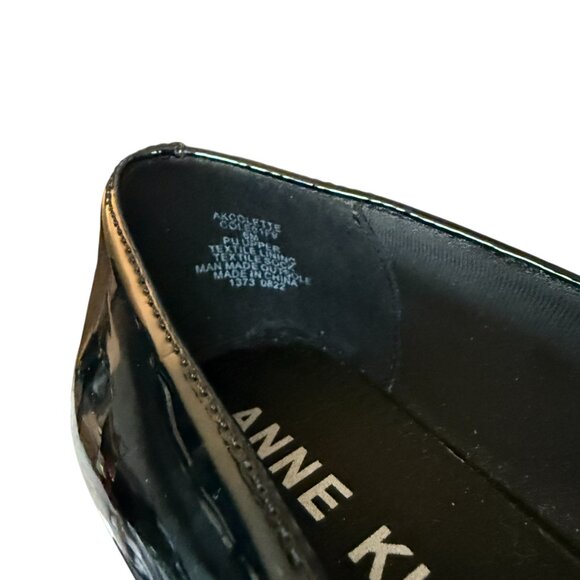 Anne Klein black patent leather dress pump with front bow women's size 6M - Picture 8 of 10
